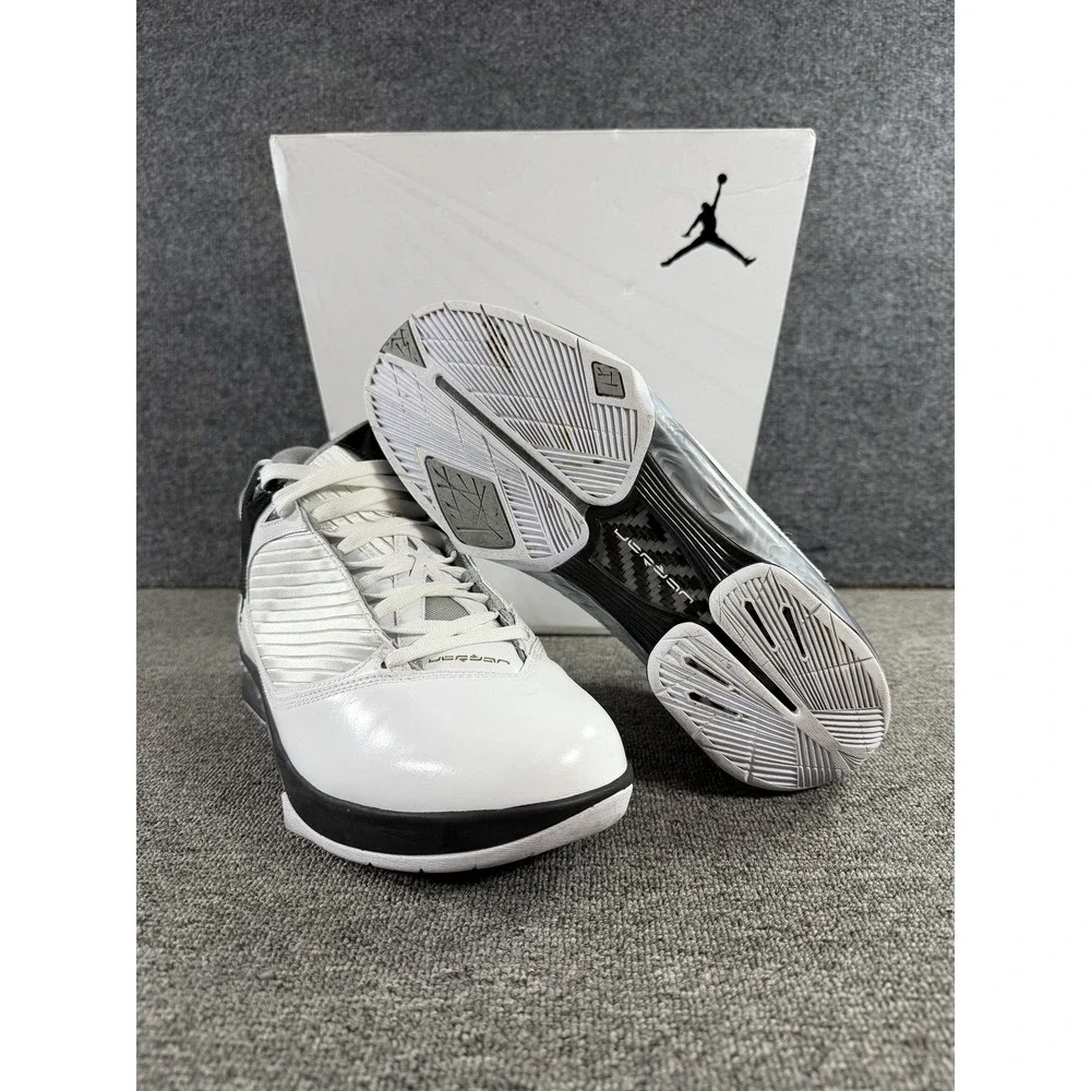 Jordan Air Jordan 2009 Shoes Mens 10.5 White Silver Black Sneakers 343084-161